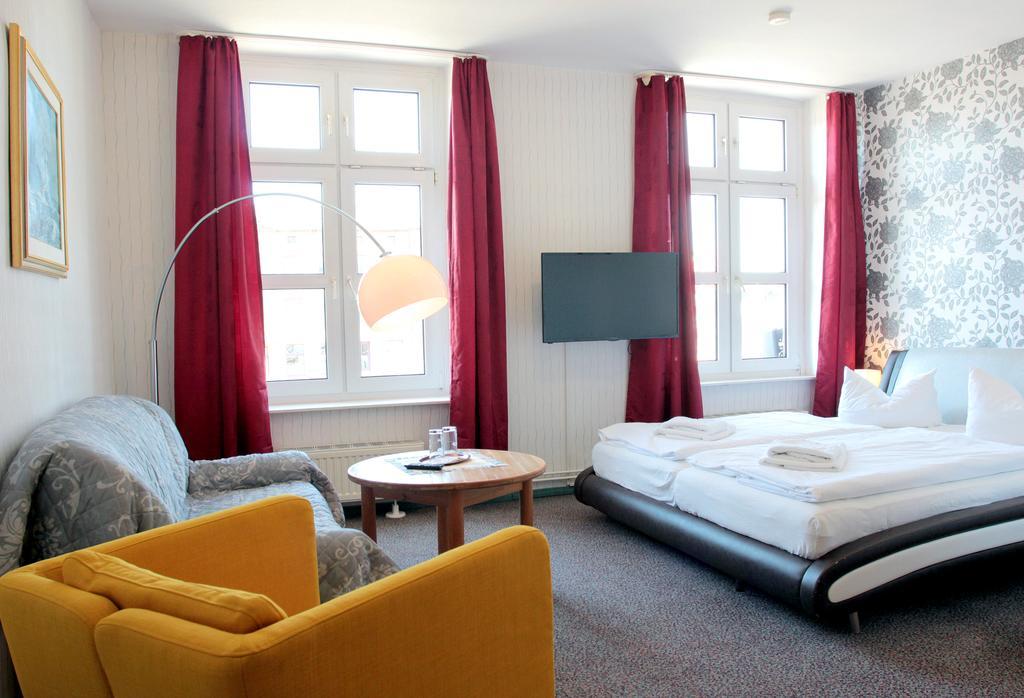 Pension Klabautermann Stralsund Bagian luar foto