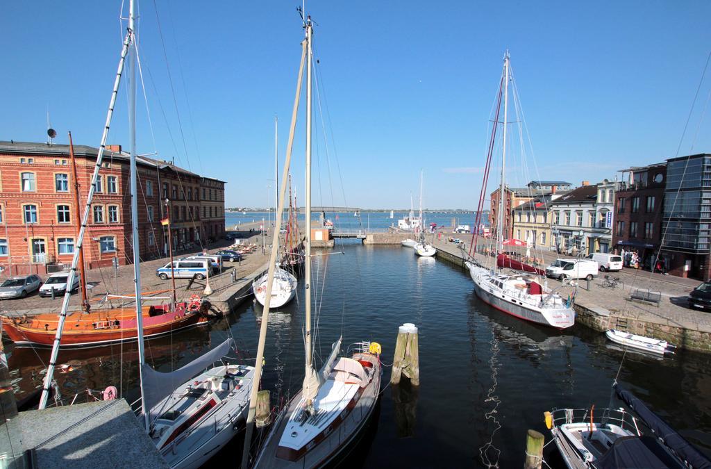 Pension Klabautermann Stralsund Bagian luar foto